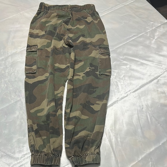 Forever 21 Green and Brown Track Joggers Relaxed Fit - Picture 6 of 7